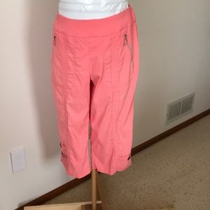 Skinnylicious Capri golf pants Jamie Sadock